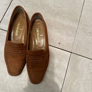 トラサルディ(Trussardi)のTRUSSRARDI トラサルディ　ブラウンローファー　スウェード　サイズ4(ローファー/革靴)