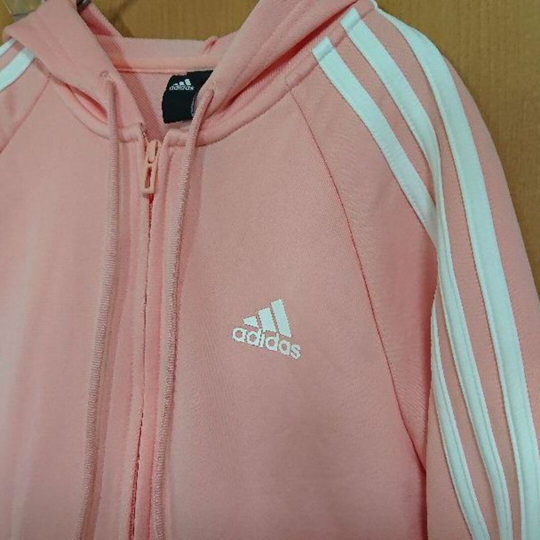 adidas(アディダス)のadidas フルジップ ジャージ Lサイズ アディダス 服 ウォーキング レディースのトップス(トレーナー/スウェット)の商品写真