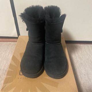 新品未使用★UGGベイリーボタン ブラック US6