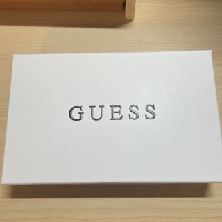 ゲス(GUESS)のGUESS  財布 ピンク(財布)