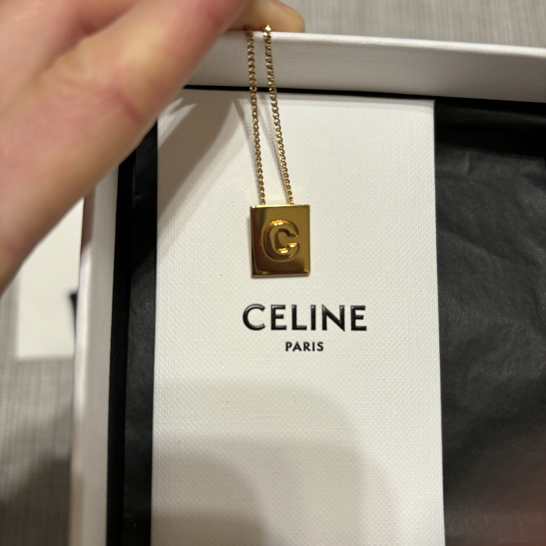 celine(セリーヌ)のCeline Cイニシャルネックレス レディースのアクセサリー(ネックレス)の商品写真