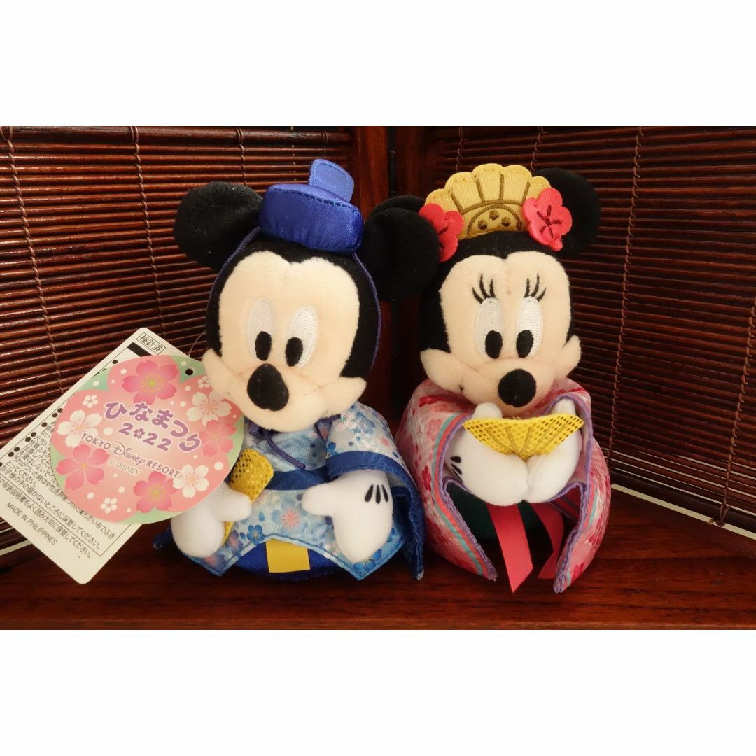 Disney(ディズニー)の新品 ディズニー ミッキー&ミニー 2022 ひな祭り ストラップ バッジ エンタメ/ホビーのアニメグッズ(ストラップ)の商品写真