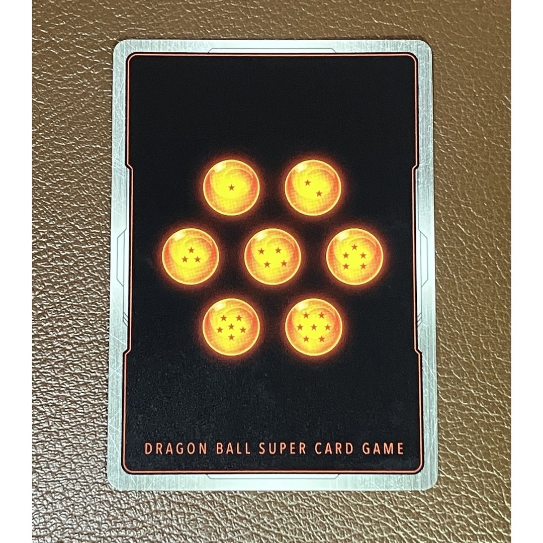 ドラゴンボール(ドラゴンボール)のドラゴンボールカード 人造人間18号 SR パラレル 1枚 覚醒の鼓動 エンタメ/ホビーのトレーディングカード(シングルカード)の商品写真