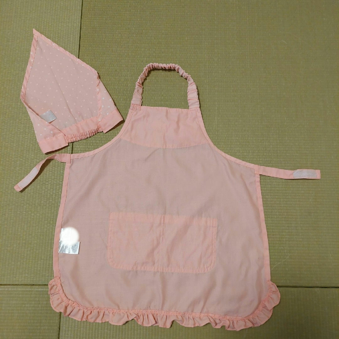 キッズエプロン キッズ/ベビー/マタニティのキッズ服女の子用(90cm~)(その他)の商品写真