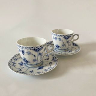 ロイヤルコペンハーゲン(ROYAL COPENHAGEN)のロイヤルコペンハーゲンブルーフルーテッドハーフレース カップ＆ソーサー2客②(食器)