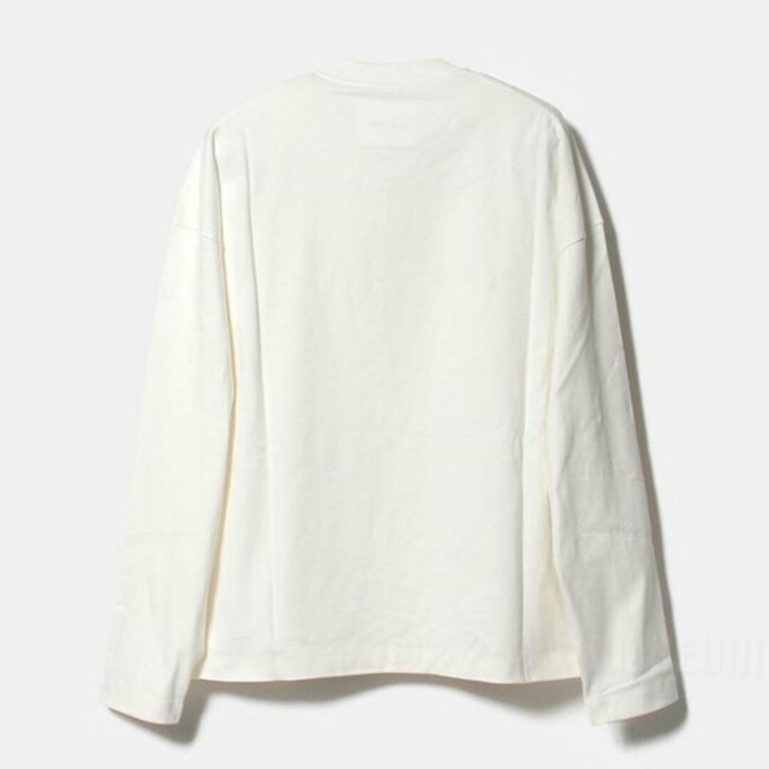 Jil Sander(ジルサンダー)の【新品未使用】 JIL SANDER ジルサンダー プリントロゴ コットンジャージ Tシャツ 長袖 メンズ J22GC0136J45148 【S/PORCELAIN】 メンズのトップス(Tシャツ/カットソー(半袖/袖なし))の商品写真