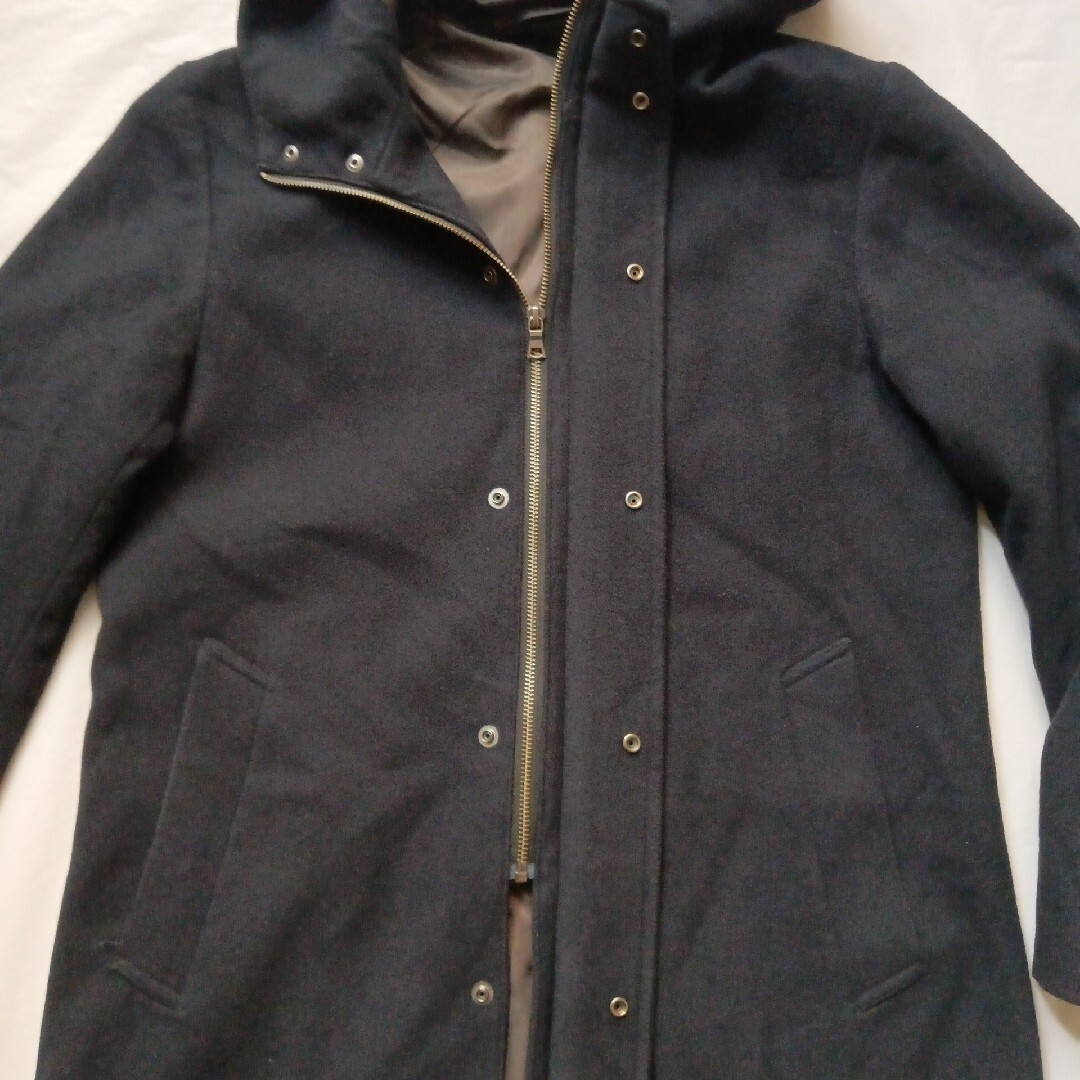 GU(ジーユー)のGU ジーユー メンズ アウター コート パーカー フード ネイビー S メンズのジャケット/アウター(ダウンジャケット)の商品写真