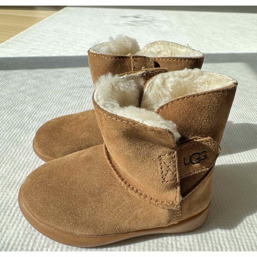 ほぼ未使用★ UGG ムートンブーツ13.5cm | フリマアプリ ラクマ