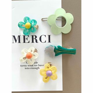 ザラキッズ(ZARA KIDS)のキッズアクセサリー　ヘアピン　ヘアクリップ(その他)