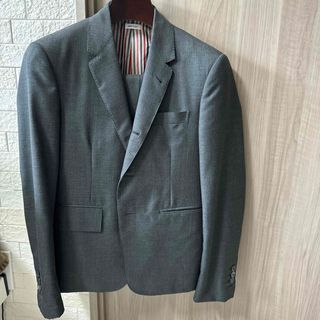 THOM BROWNE(セットアップ)のフリマアイテム一覧 THOM BROWNE(セットアップ)のフリマアイテム一覧