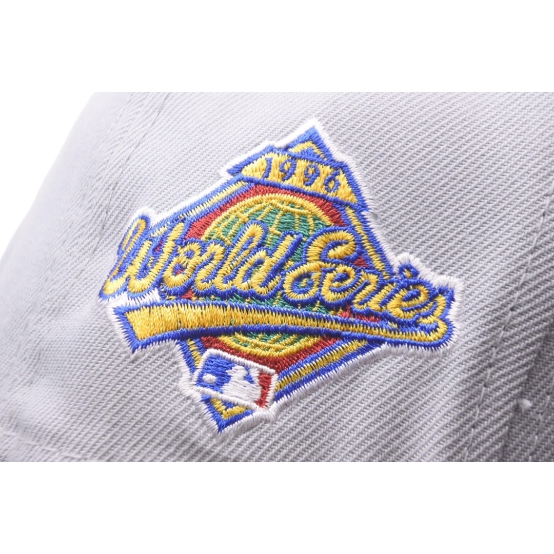 NEW ERA(ニューエラー)の新品未使用 NEW ERA New york Yankees ニューエラ ニューヨークヤンキース キャップ グレー グリーンブリム 7 5/8 中古 59752 レディースの帽子(キャップ)の商品写真