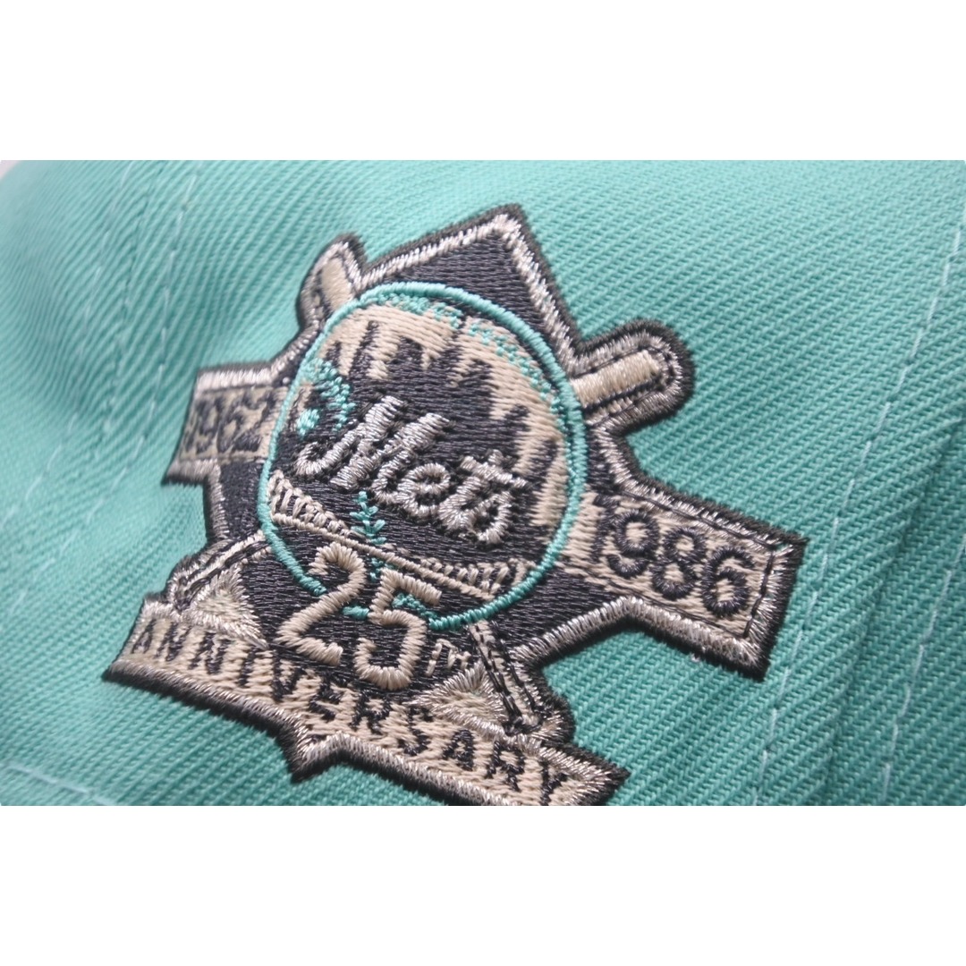 NEW ERA(ニューエラー)の新品未使用 NEW ERA New york Mets ニューエラ ニューヨークメッツ キャップ ミントグリーン グレーブリム 7 1/4 中古 59755 レディースの帽子(キャップ)の商品写真