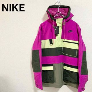 ナイキ(NIKE)の★新品★NIKE アノラックパーカー メンズL ナイロンジャケット ロゴ 紫(マウンテンパーカー)