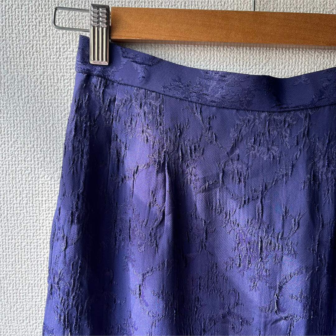 古着｜ロングスカート　紫　昭和レトロ　花柄　タイト　日本製 レディースのスカート(ロングスカート)の商品写真
