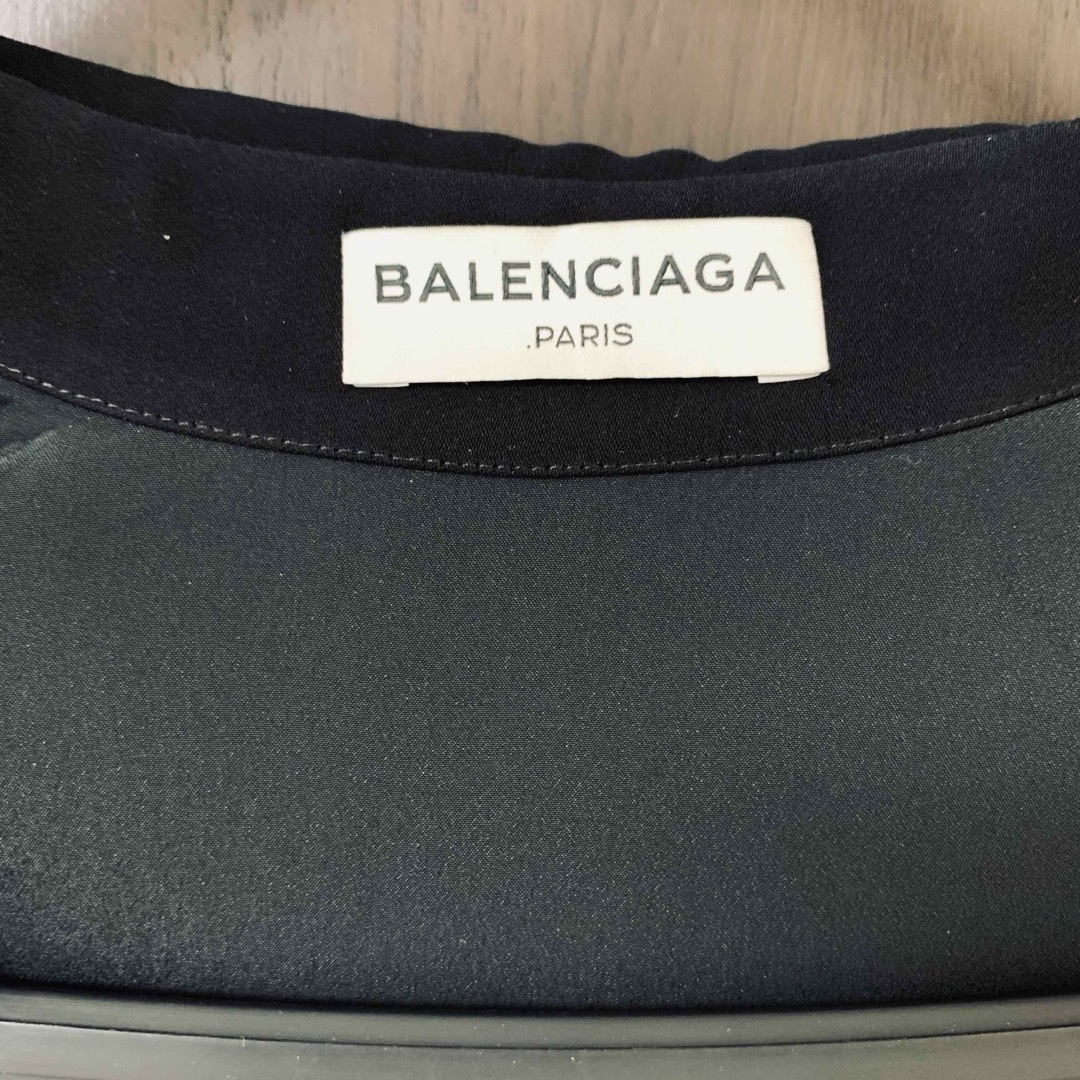本気の応援セール 【極美品】BALENCIAGA バレンシアガ チェーントリム ジャージー素材