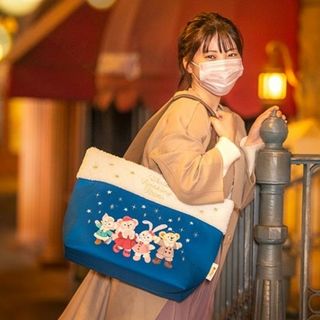 ダッフィー(ダッフィー)のディズニーシー園内限定・最新作⭐ダッフィー&フレンズ　トートバッグ(キャラクターグッズ)