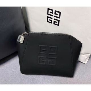 ジバンシィ(GIVENCHY)の新品　ジバンシー GIVENCHY  ノベルティマルチポーチ　正規品　ブラック (ポーチ)