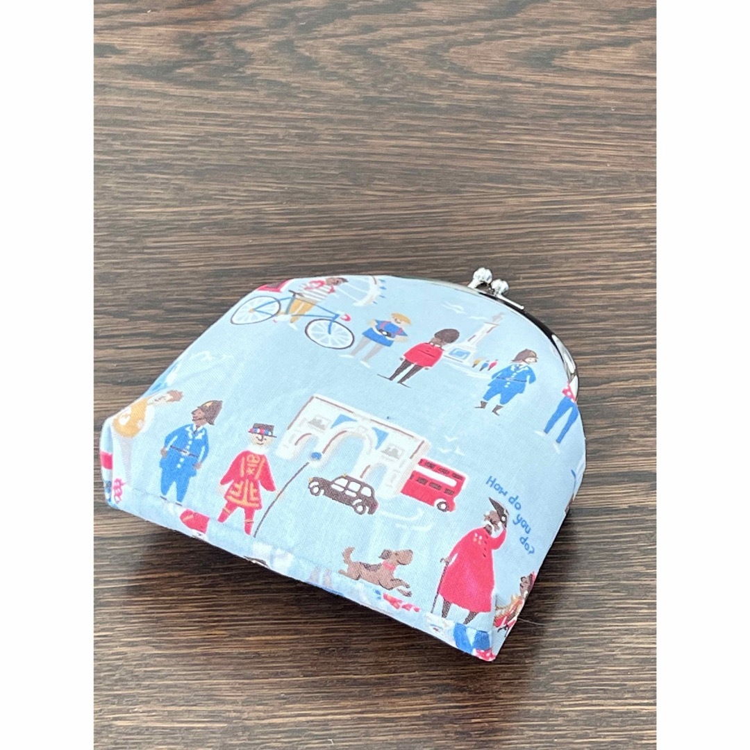 Cath Kidston(キャスキッドソン)のキャスキッドソン　がま口財布　ロンドンピープル レディースのファッション小物(財布)の商品写真