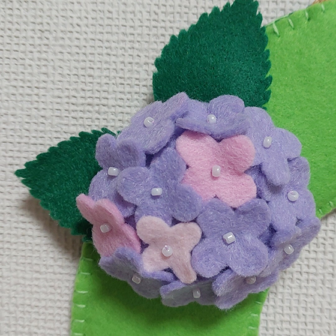 フェルト紫陽花リース ハンドメイドのフラワー/ガーデン(リース)の商品写真