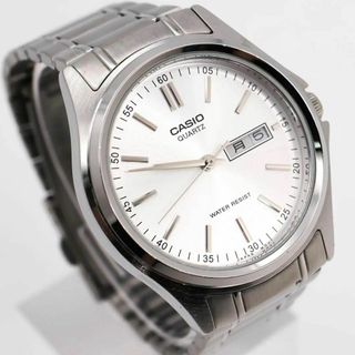 カシオ(CASIO)の《美品》CASIO 腕時計 シルバー クォーツ メンズ デイト e(腕時計(アナログ))