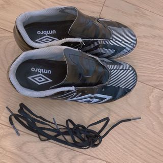 アンブロ(UMBRO)のUMBRO スパイク ジュニア 19.5(シューズ)