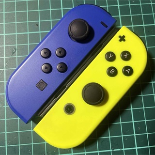 ニンテンドースイッチ(Nintendo Switch)のジョイコン  3点セット(家庭用ゲーム機本体)
