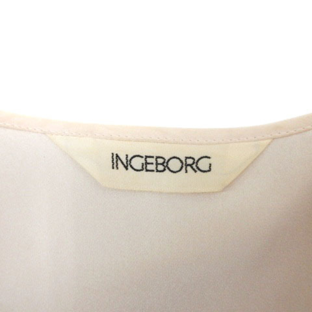 INGEBORG(インゲボルグ)のインゲボルグ INGEBORG シャツ ブラウス 半袖 フリル オフホワイト レディースのトップス(シャツ/ブラウス(長袖/七分))の商品写真