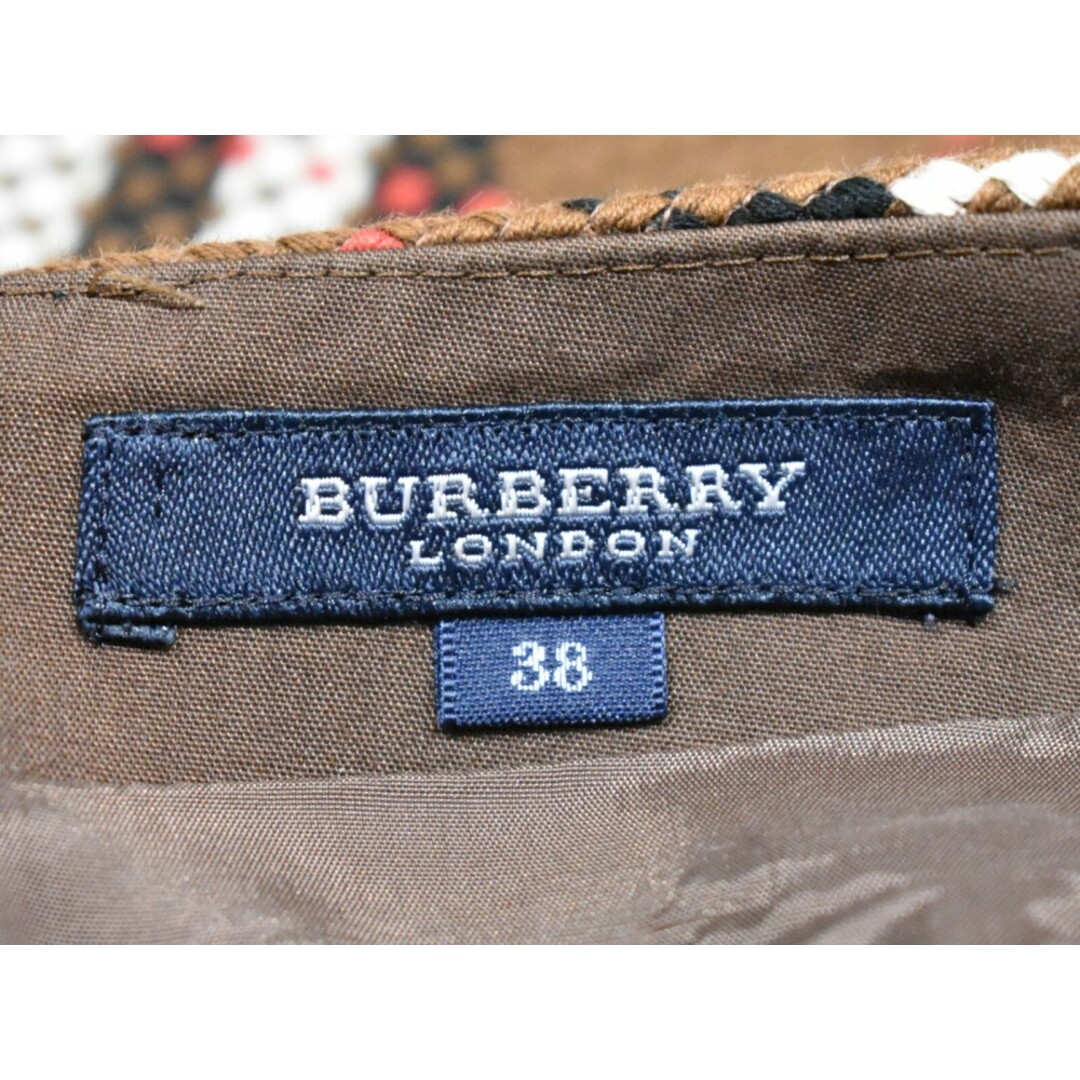 BURBERRY(バーバリー)のBURBERRY　バーバリー　チェックミドル丈スカート　ブラウン系　秋冬　綿　レディース　ギフト　プレゼント包装可　【中古】　松山久万ノ台店 レディースのスカート(その他)の商品写真