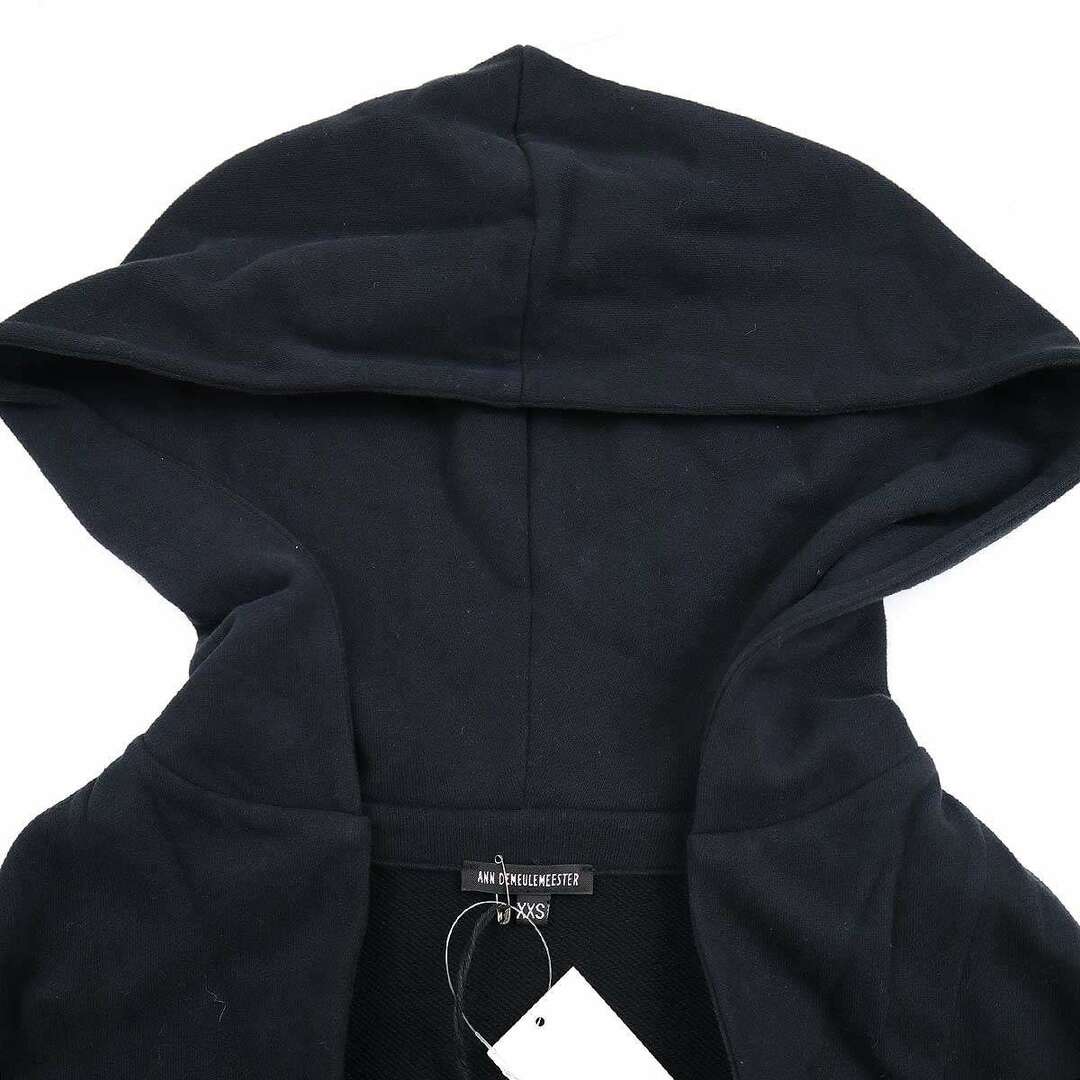 Ann Demeulemeester(アンドゥムルメステール)のANN DEMEULEMEESTER アンドゥムルメステール 20SS HOODIE GRIMM プルオーバーパーカー ブラック XXS メンズのトップス(パーカー)の商品写真