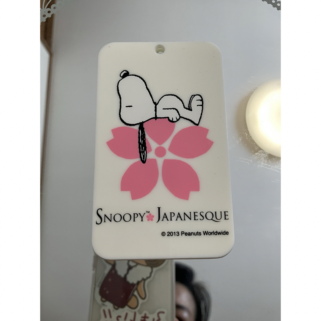 SNOOPY(スヌーピー)のスヌーピー　ジャパネスク　ICカードケース　定期入れ レディースのファッション小物(名刺入れ/定期入れ)の商品写真