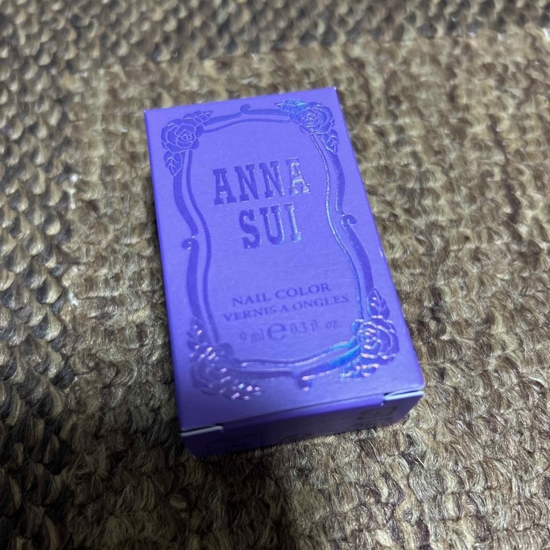 ANNA SUI(アナスイ)の新品未使用 ANNA SUI ネイルカラー コスメ/美容のネイル(マニキュア)の商品写真