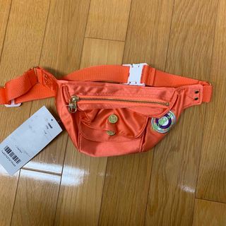 エレッセ(ellesse)の新品　エレッセ　ウエストポーチ(ボディバッグ/ウエストポーチ)