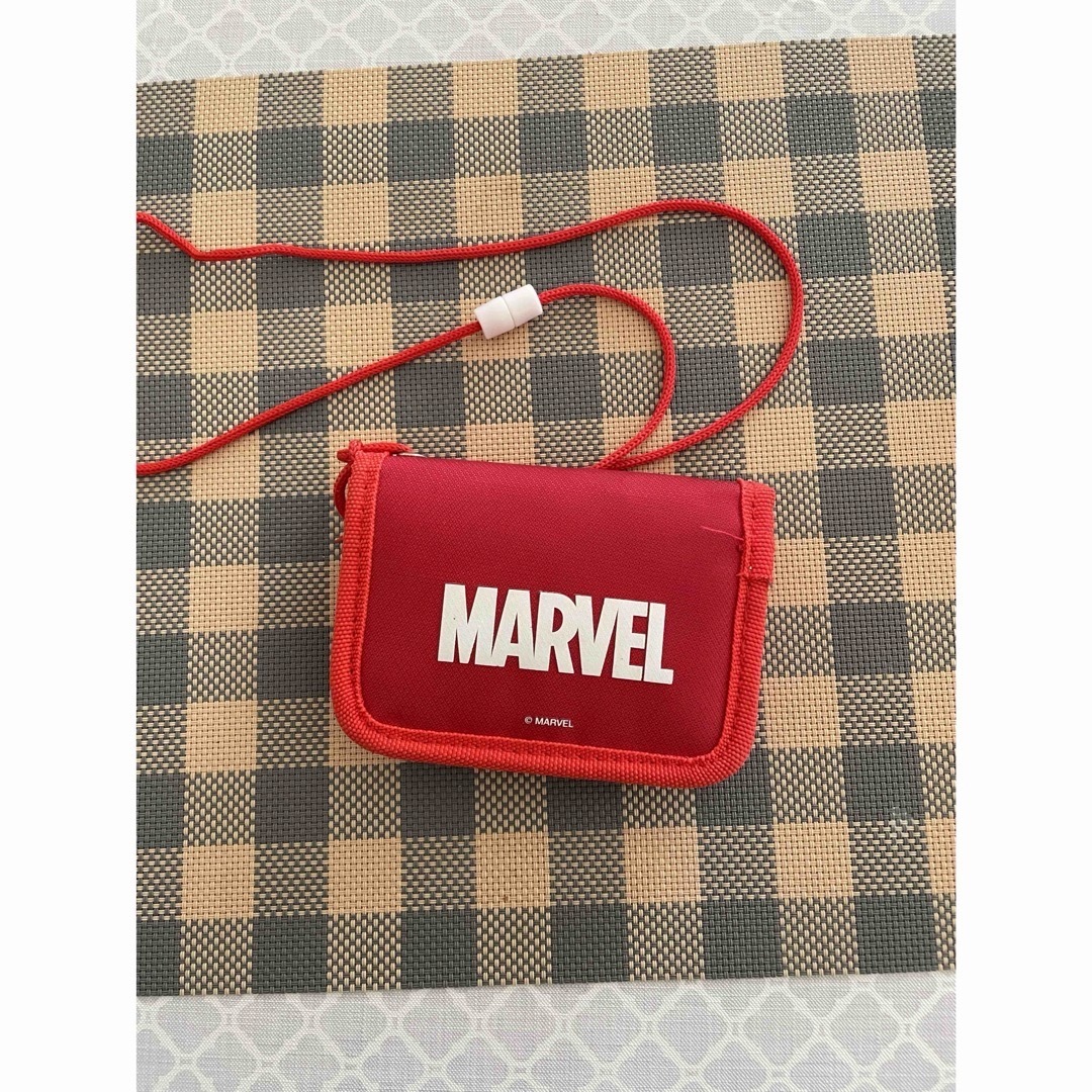 MARVEL(マーベル)のmarvel財布　子ども用 キッズ/ベビー/マタニティのこども用ファッション小物(財布)の商品写真