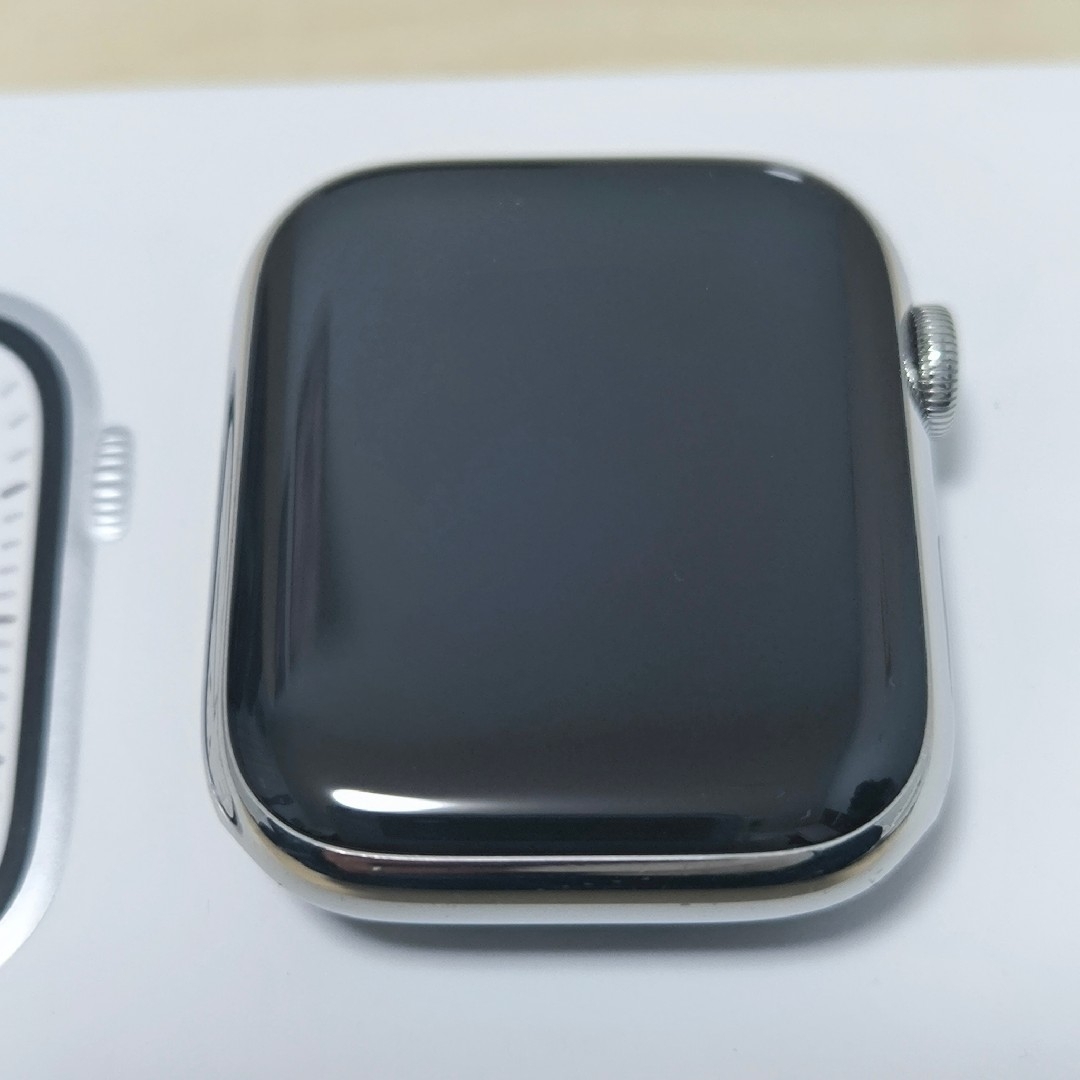 Apple Watch(アップルウォッチ)のApple Watch Series 7 シルバーステンレス 45mm スマホ/家電/カメラのスマートフォン/携帯電話(その他)の商品写真