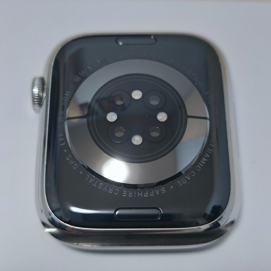 Apple Watch(アップルウォッチ)のApple Watch Series 7 シルバーステンレス 45mm スマホ/家電/カメラのスマートフォン/携帯電話(その他)の商品写真