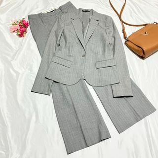 セオリー(theory)の美品 セオリー ビジネススーツ セットアップ パンツ 大きい グレー 4 2(スーツ)