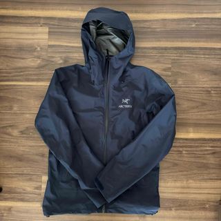 アークテリクス(ARC'TERYX)の正規品  美品 アークテリクス ベータ LT ジャケット men’sM(ナイロンジャケット)