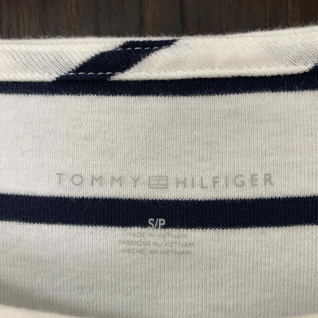 TOMMY HILFIGER(トミーヒルフィガー)のTOMMY HILFIGER  ボーダー柄Tシャツ レディースのトップス(Tシャツ(半袖/袖なし))の商品写真