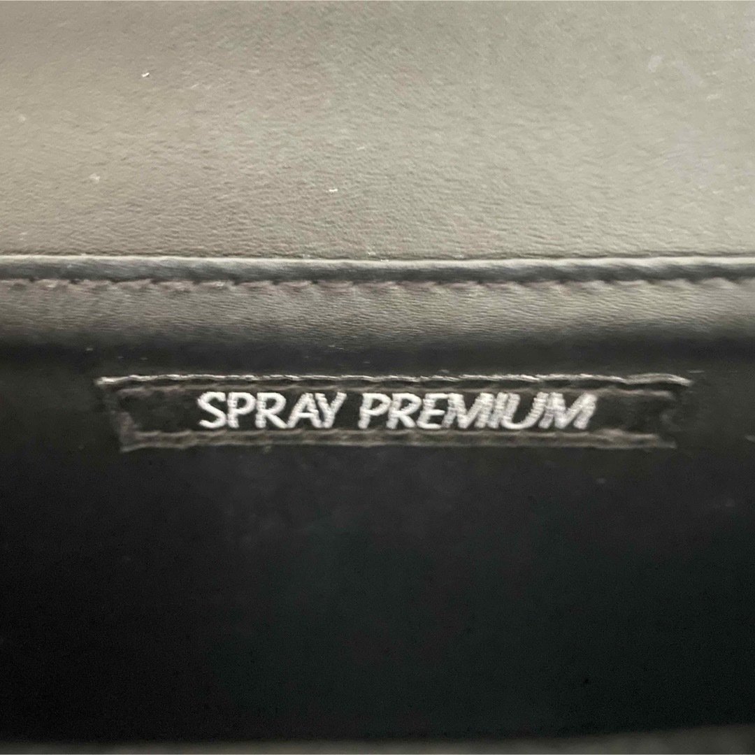 SpRay(スプレイ)のSpRay ボールチェーンショルダーバッグ レディースのバッグ(ショルダーバッグ)の商品写真