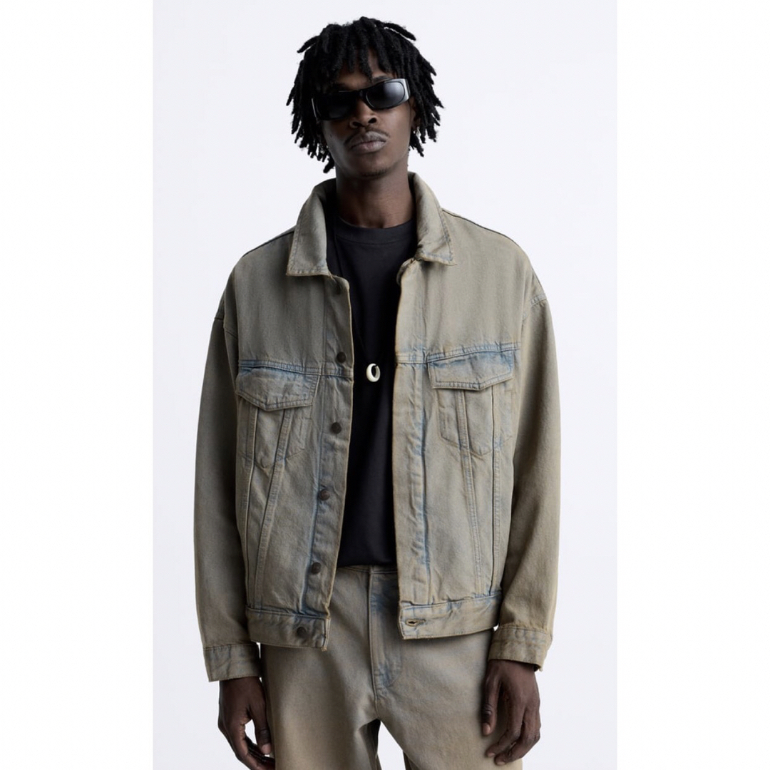 ZARA - 新品未使用 ZARA ザラ デニムジャケット Lの通販 by ZARA - 新品未使用 ZARA ザラ デニムジャケット Lの通販 by