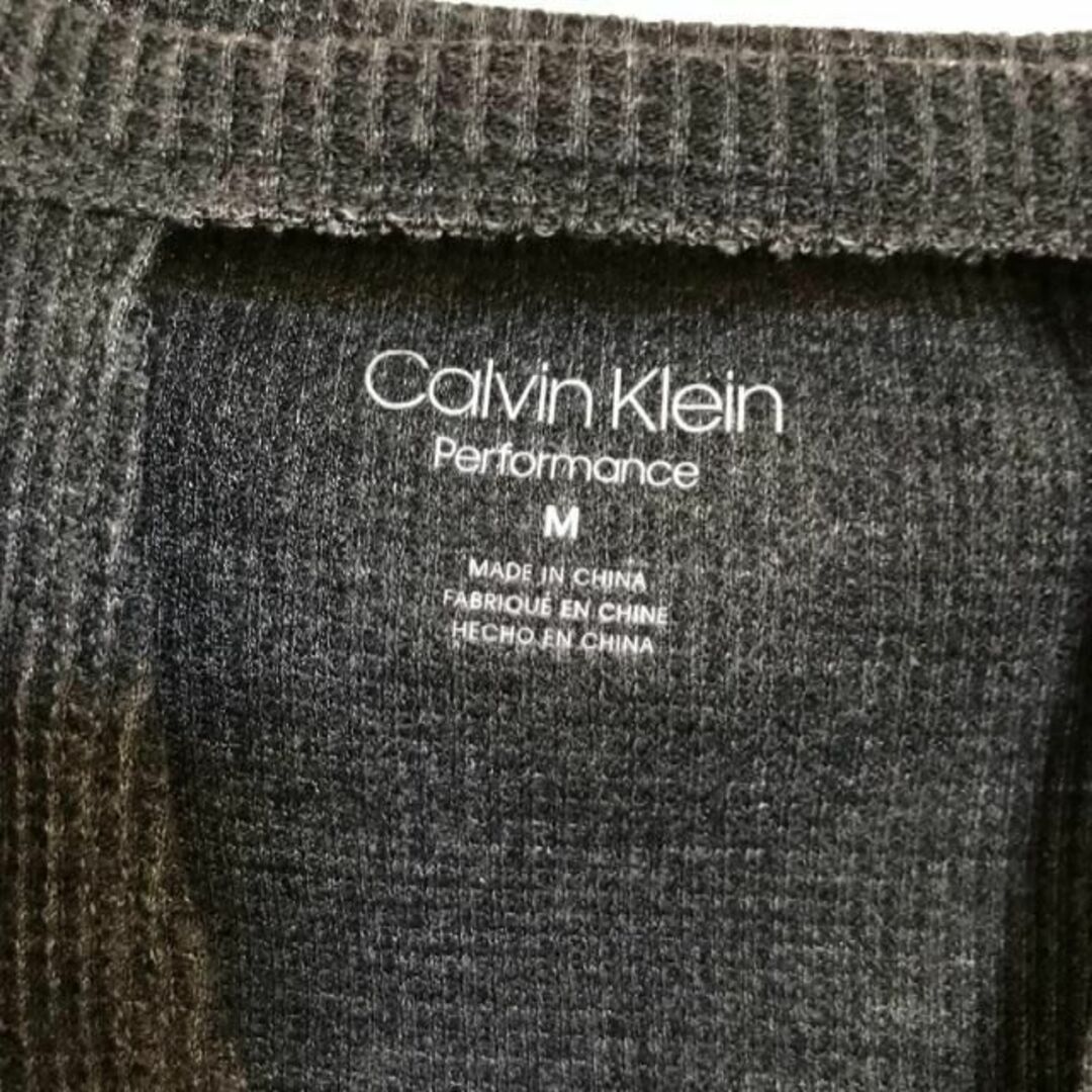 Calvin Klein(カルバンクライン)の★新品未使用 ゆったりトップス カルバンクライン 半袖 1点 レディースのトップス(カットソー(半袖/袖なし))の商品写真