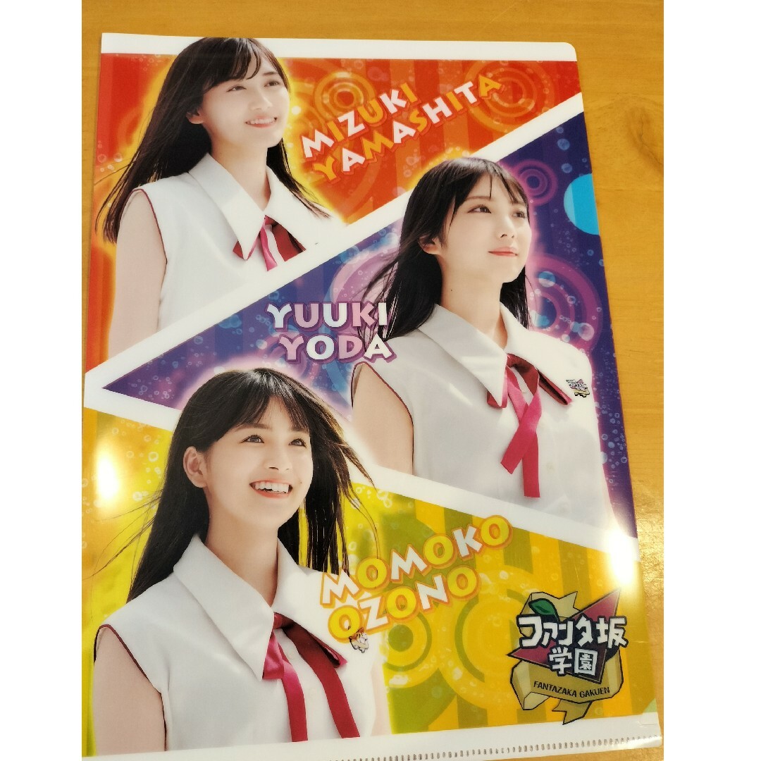 乃木坂46(ノギザカフォーティーシックス)の【非売品】乃木坂46　秋元真夏　齋藤飛鳥　生田絵梨花　他　クリアファイル チケットの音楽(女性アイドル)の商品写真