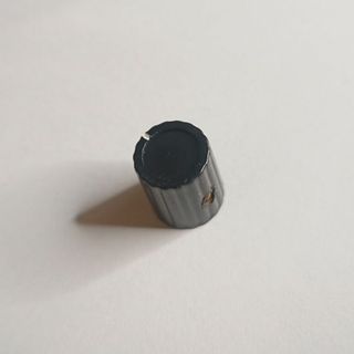 プラスチックノブ　黒　BLACK　主張し過ぎないいいノブ(エフェクター)