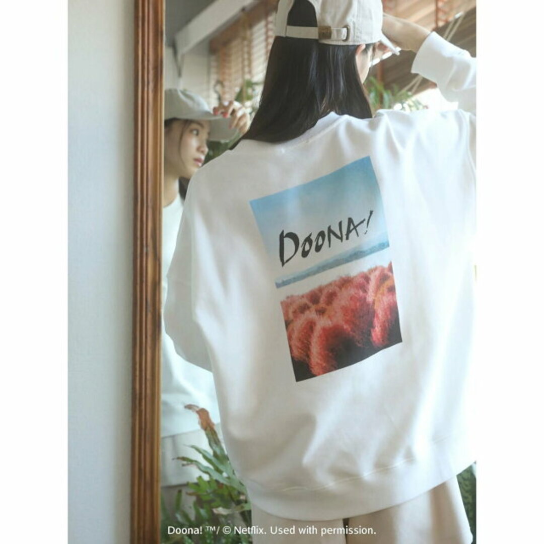 green parks(グリーンパークス)の【ホワイト】●DOONA! ロゴptルーズスウェット 24SS レディースのトップス(カットソー(長袖/七分))の商品写真