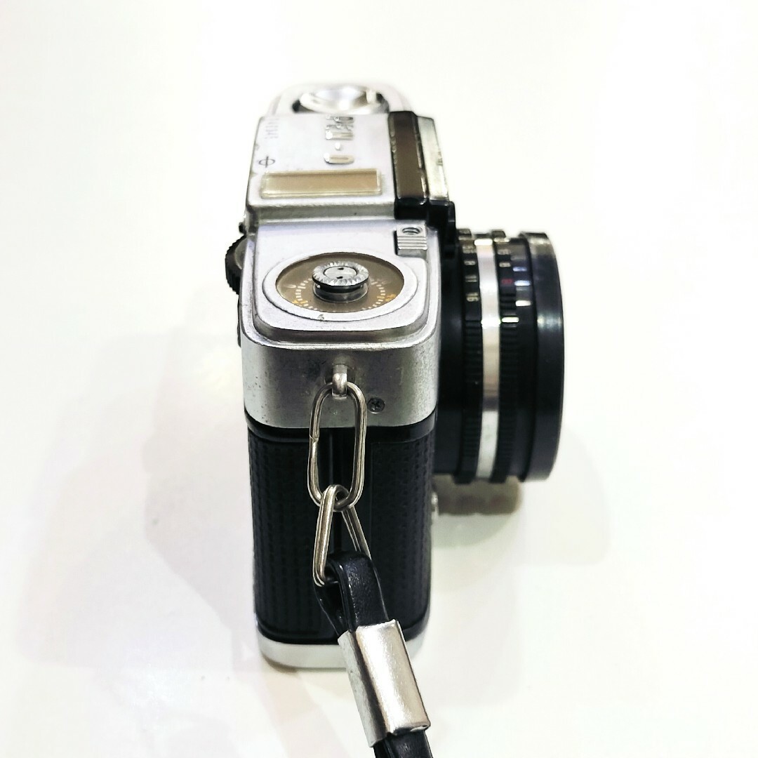 OLYMPUS(オリンパス)のOLYMPUS　オリンパス　PEN D2　コンパクトフィルムカメラ スマホ/家電/カメラのカメラ(フィルムカメラ)の商品写真