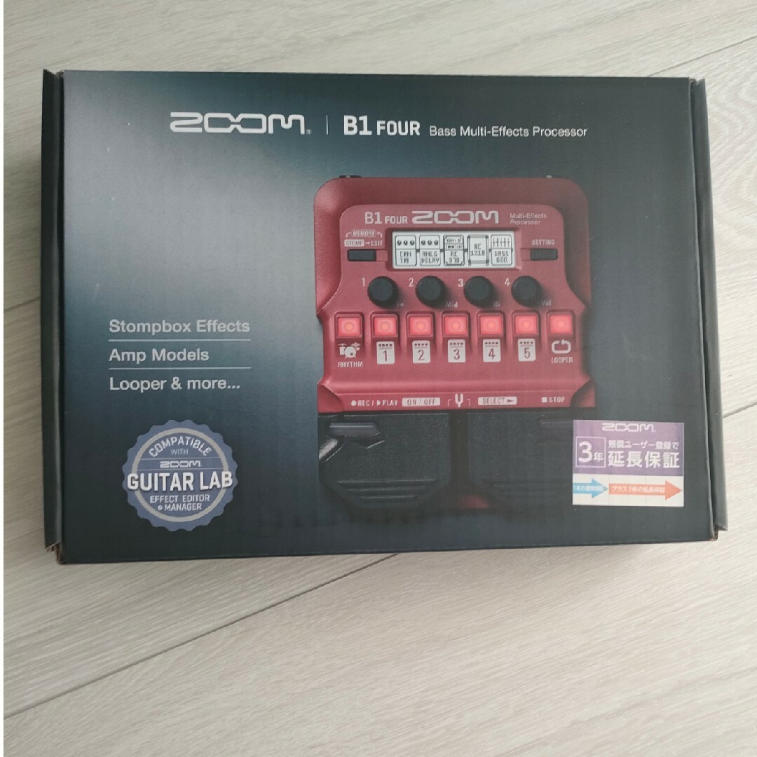 ZOOM/ズーム B1 FOUR Multi-Effects Processo… 楽器のベース(ベースエフェクター)の商品写真