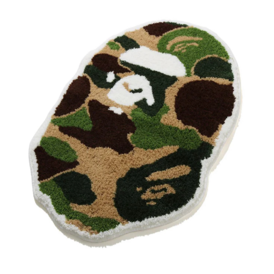 A BATHING APE(アベイシングエイプ)のABC CAMO APE HEAD RUG MAT インテリア/住まい/日用品のラグ/カーペット/マット(ラグ)の商品写真