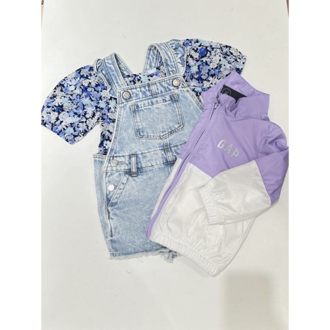 babyGAP(ベビーギャップ)の新品♡baby gap♡ギャップ♡セット♡花柄♡トップス♡プティマイン/ユニクロ キッズ/ベビー/マタニティのキッズ服女の子用(90cm~)(Tシャツ/カットソー)の商品写真