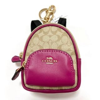 コーチ(COACH)のCOACH バックパック バッグチャーム シグネチャー ピンク ライトブラウン(チャーム)