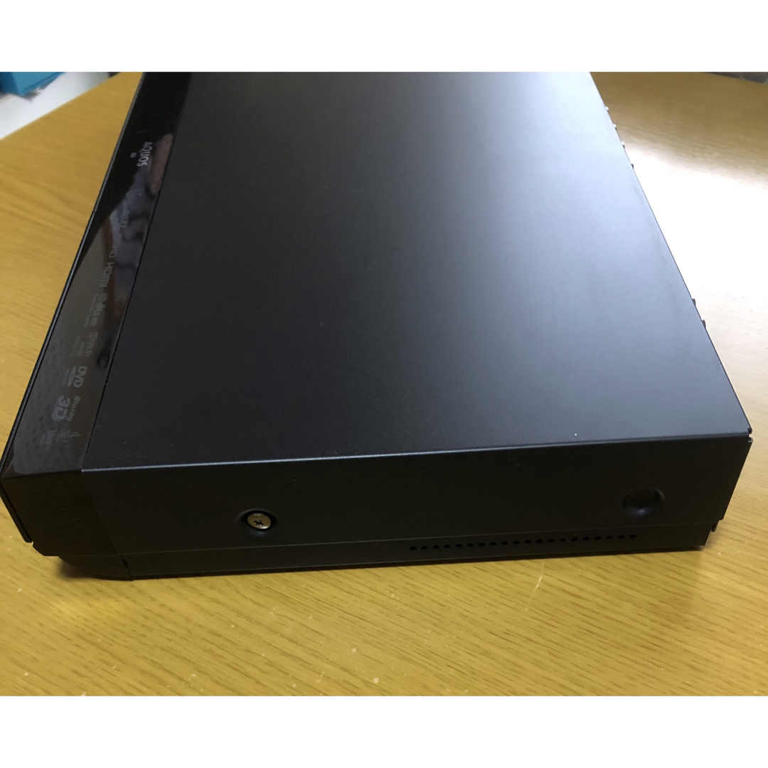 SHARP(シャープ)の【お値下げ中】SHARP Blu-rayレコーダー BD-HW51 ジャンク品 スマホ/家電/カメラのテレビ/映像機器(ブルーレイレコーダー)の商品写真